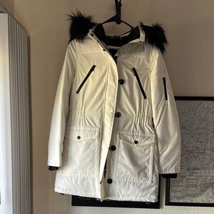 Nautica White Ski Jacket with Fur Trimmed Hood and Drawstring Waist